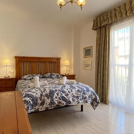 Fuer 4 Personen Ca 80 Qm In Nerja, Andalusien Costa Del Sol نيرخا